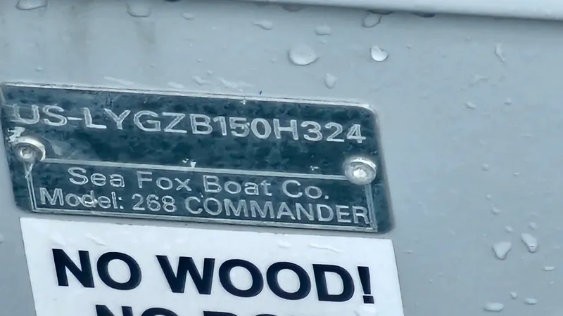Slide: The Image of Sea Fox 268 COMMANDER 2024 - 11