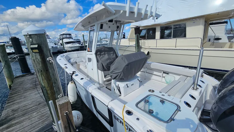 Slide: The Image of Sea Fox 268 COMMANDER 2024 - 25