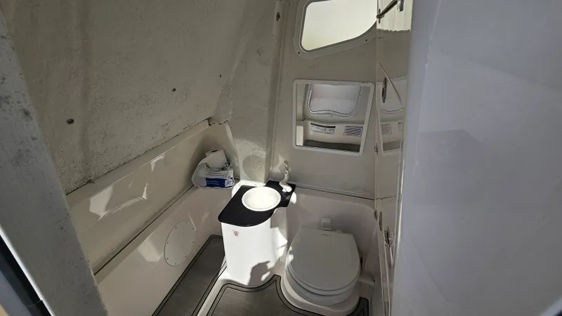 Slide: The Image of Sea Fox 268 COMMANDER 2024 - 46