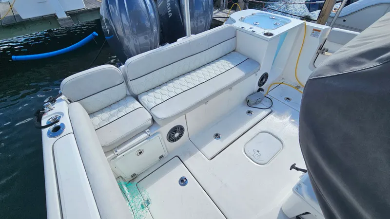 Slide: The Image of Sea Fox 268 COMMANDER 2024 - 49