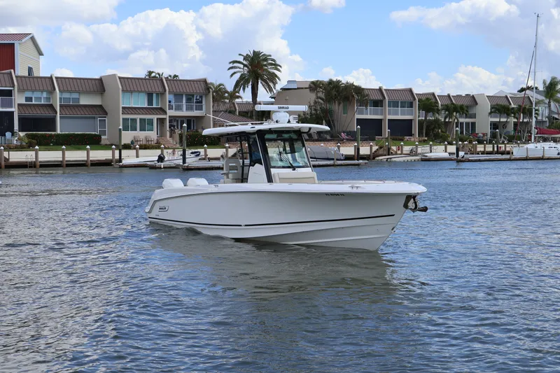 Slide: The Image of Boston Whaler 330 Outrage 2023 - 3