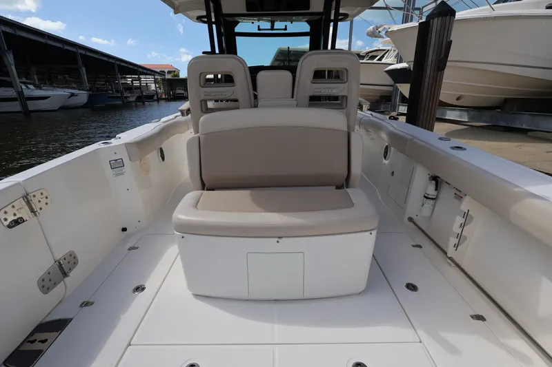 Slide: The Image of Boston Whaler 330 Outrage 2023 - 30