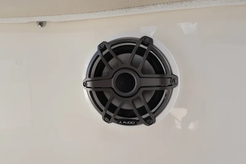 Slide: The Image of Boston Whaler 330 Outrage 2023 - 52