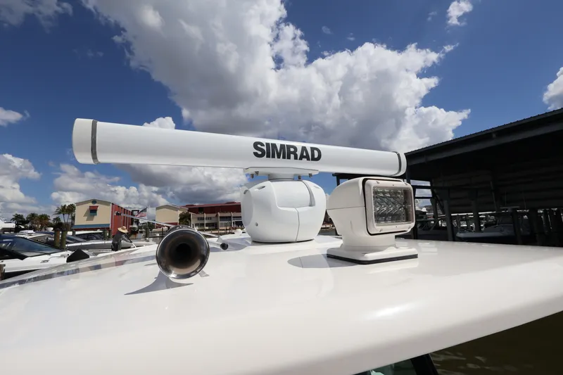 Slide: The Image of Boston Whaler 330 Outrage 2023 - 54