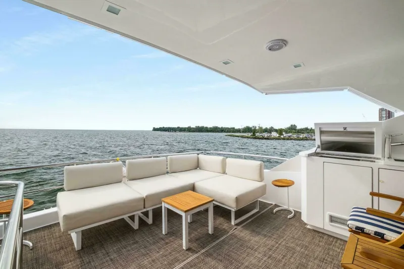 Slide: The Image of Model 75 Motor Yacht Category Motor Yachts 2022 - 26