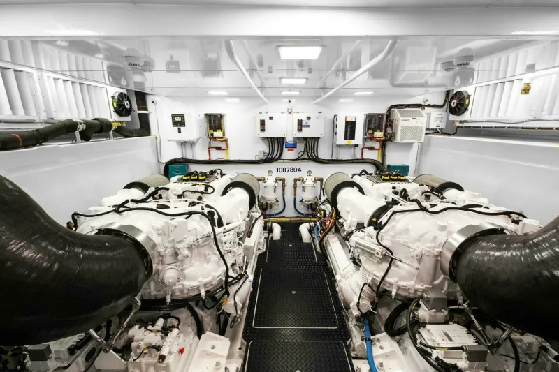 Slide: The Image of Model 75 Motor Yacht Category Motor Yachts 2022 - 43