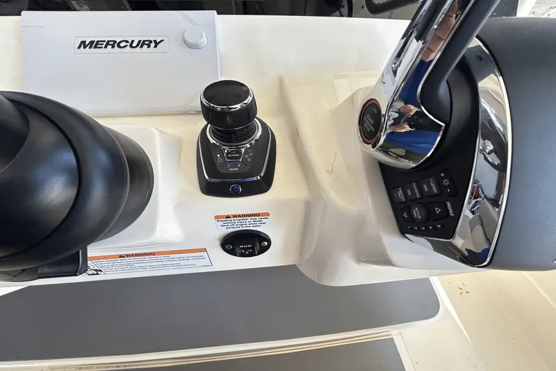 Slide: The Image of Scout 357 LXF 2025 - 17