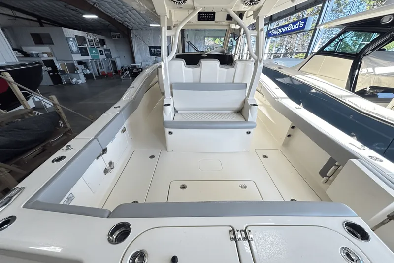 Slide: The Image of Scout 357 LXF 2025 - 7