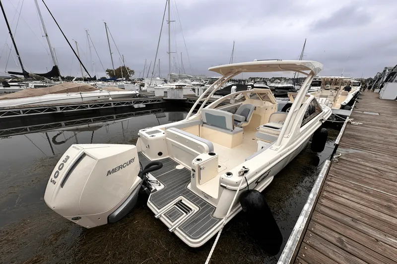 Slide: The Image of Scout 240 Dorado 2025 - 2