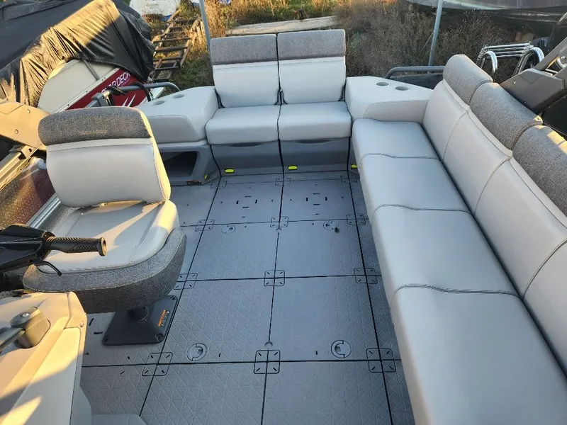 Slide: The Image of Sea-Doo SWITCHSPORT21 2022 - 5