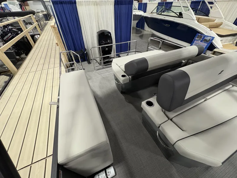 Slide: The Image of Starcraft EXS 3 DL TT 2025 - 14