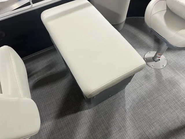 Slide: The Image of Starcraft LX 20 F 2025 - 10