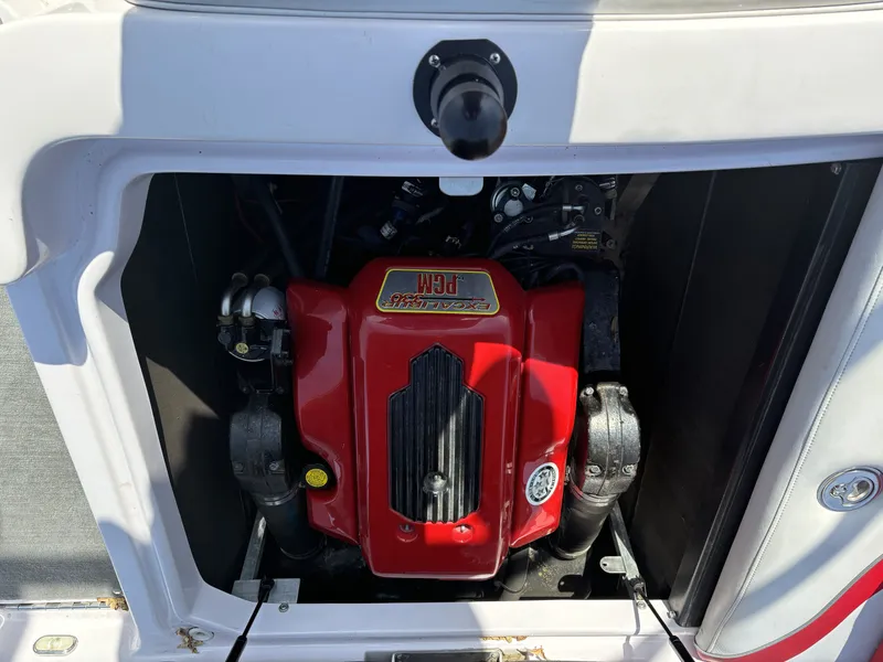 Slide: The Image of Nautique 211 LTD 2005 - 10