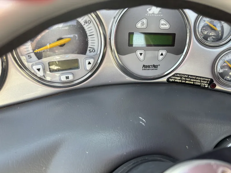 Slide: The Image of Nautique 211 LTD 2005 - 7