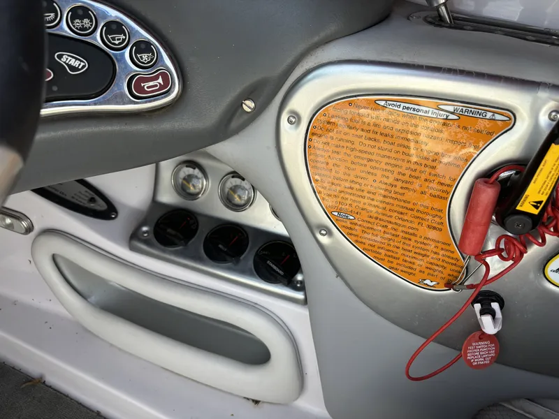 Slide: The Image of Nautique 211 LTD 2005 - 8