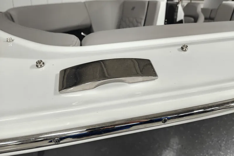 Slide: The Image of Four Winns H2 2025 - 17