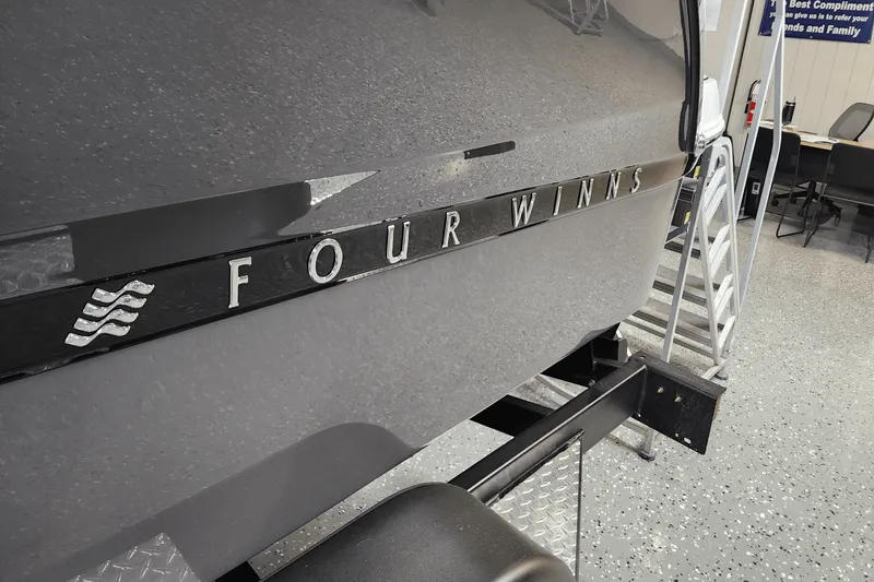 Slide: The Image of Four Winns H2 2025 - 56