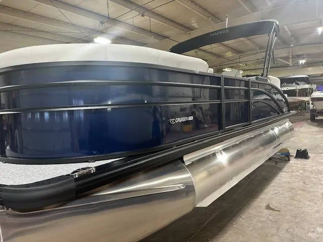 The Image of Harris 210 Cruiser 2025 - 0