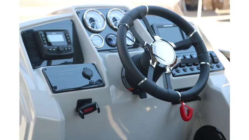 Slide: The Image of Sylvan Mirage X1 CLZ DH Tri-Toon 2025 - 27