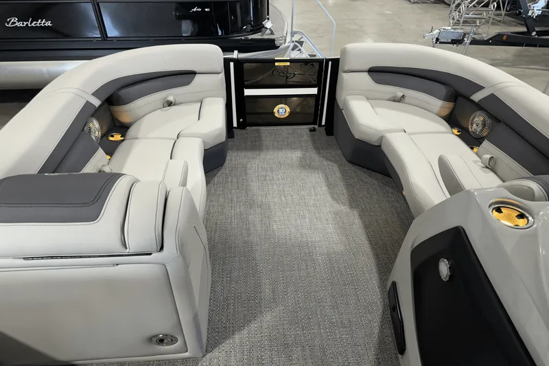 Slide: The Image of Barletta Cabrio 2025 - 11