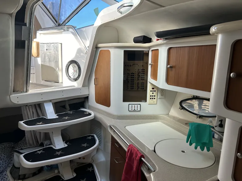 Slide: The Image of Chris-Craft 320EXPRESS 2000 - 14