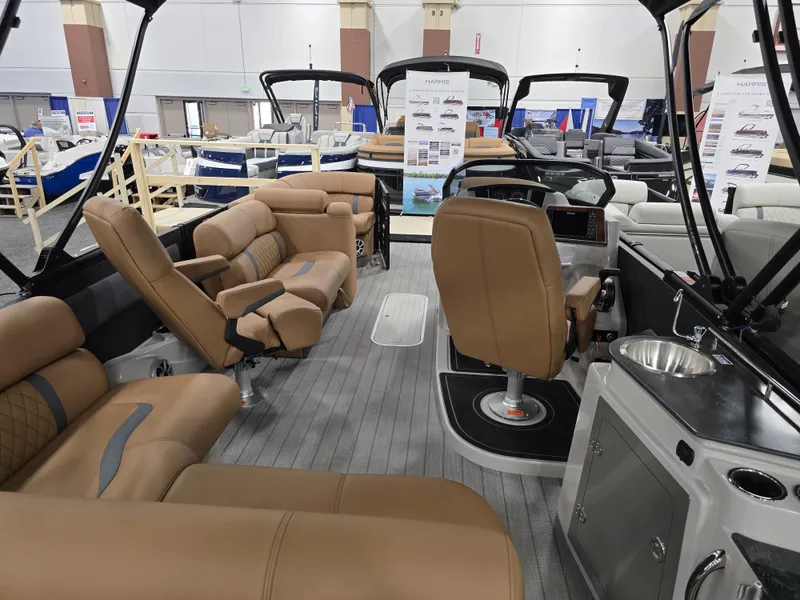 Slide: The Image of Starcraft RX 23 Q DH TT 2025 - 17