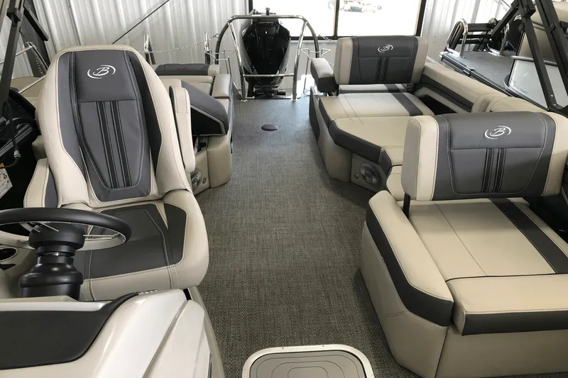 Slide: The Image of Barletta CORSA23M 2025 - 15