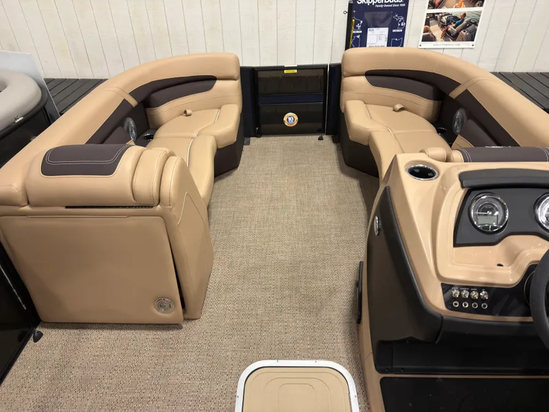 Slide: The Image of Barletta CABRIO22UC 2025 - 5