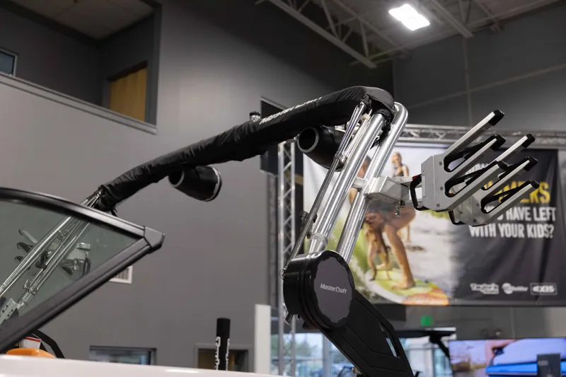 Slide: The Image of MasterCraft NXT22 2024 - 7