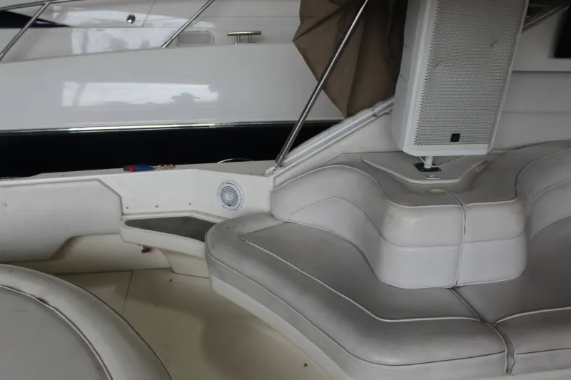 Slide: The Image of Sea Ray 630 Super Sun Sport 1996 - 9