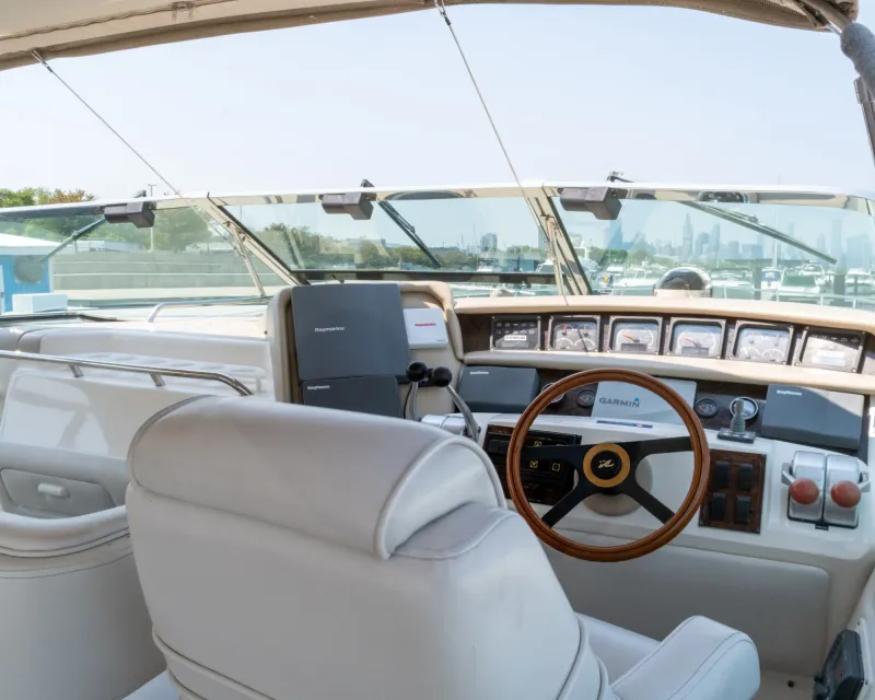 Slide: The Image of Sea Ray 630 Super Sun Sport 1996 - 10