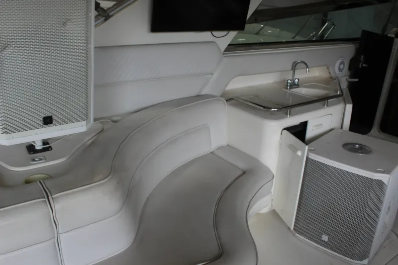 Slide: The Image of Sea Ray 630 Super Sun Sport 1996 - 11