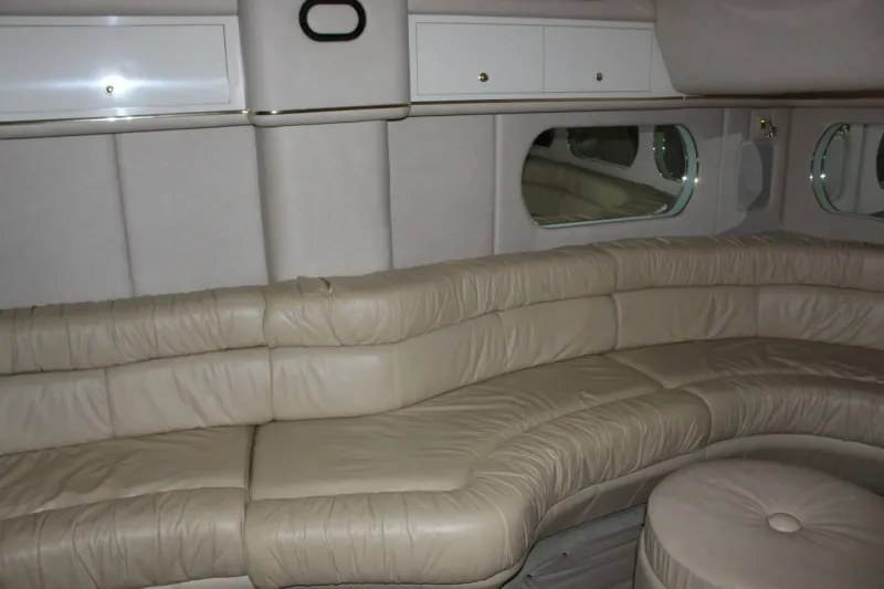 Slide: The Image of Sea Ray 630 Super Sun Sport 1996 - 27