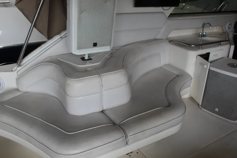 Slide: The Image of Sea Ray 630 Super Sun Sport 1996 - 10