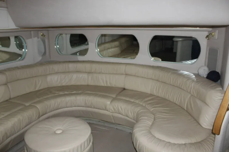 Slide: The Image of Sea Ray 630 Super Sun Sport 1996 - 26