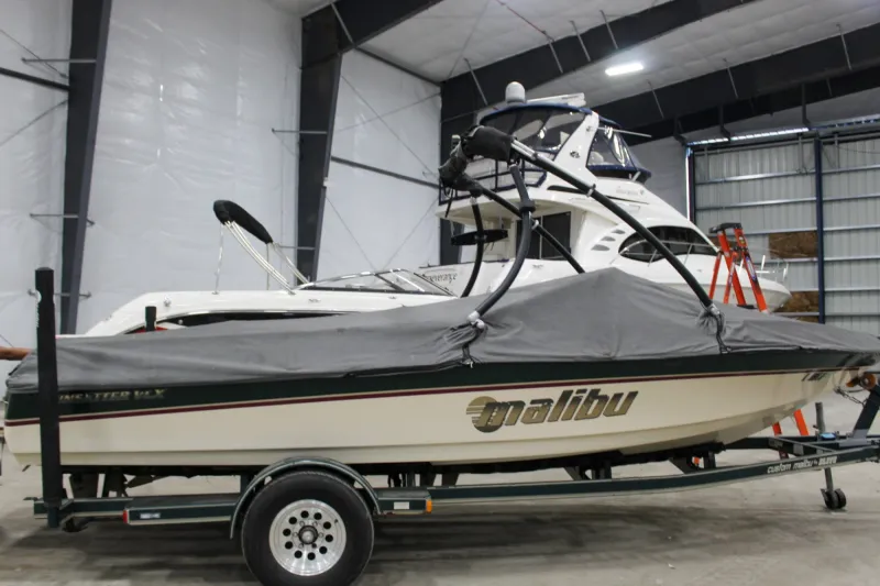 Slide: The Image of Malibu Sunsetter 21 VLX 1999 - 5