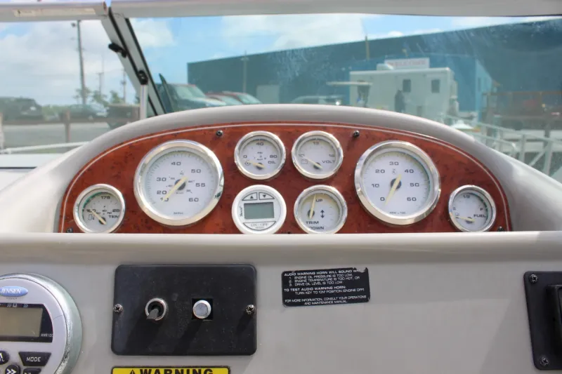 Slide: The Image of Bayliner 285 2007 - 17