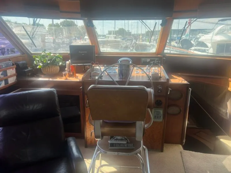 Slide: The Image of Hatteras Yacht Fish 58 1972 - 19