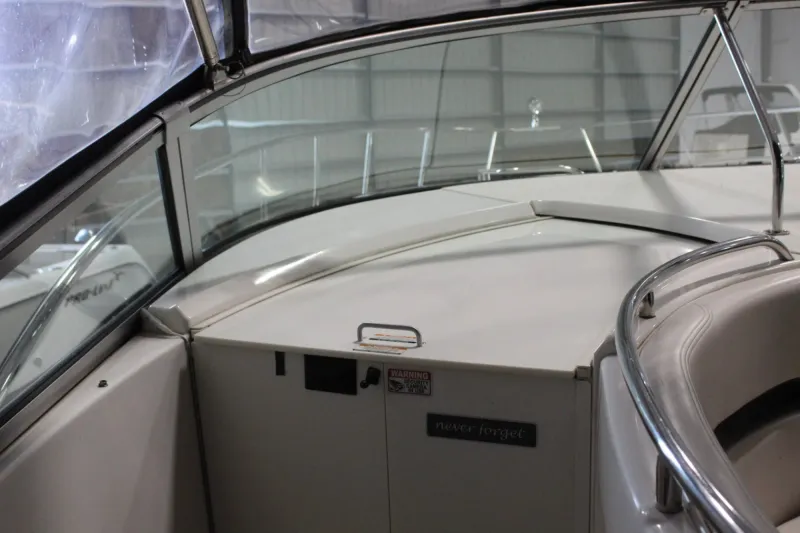 Slide: The Image of Chaparral 350 Signature 2001 - 63