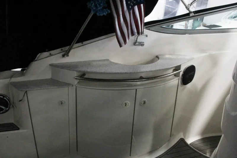 Slide: The Image of Chaparral 350 Signature 2001 - 16