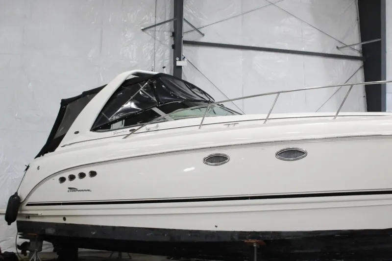 Slide: The Image of Chaparral 350 Signature 2001 - 6