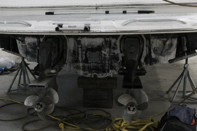Slide: The Image of Chaparral 350 Signature 2001 - 10