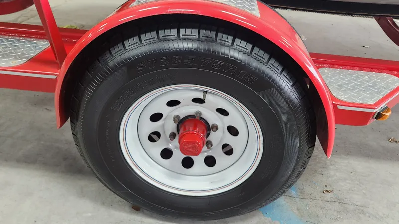 Slide: The Image of Four Winns HD 200 2018 - 10