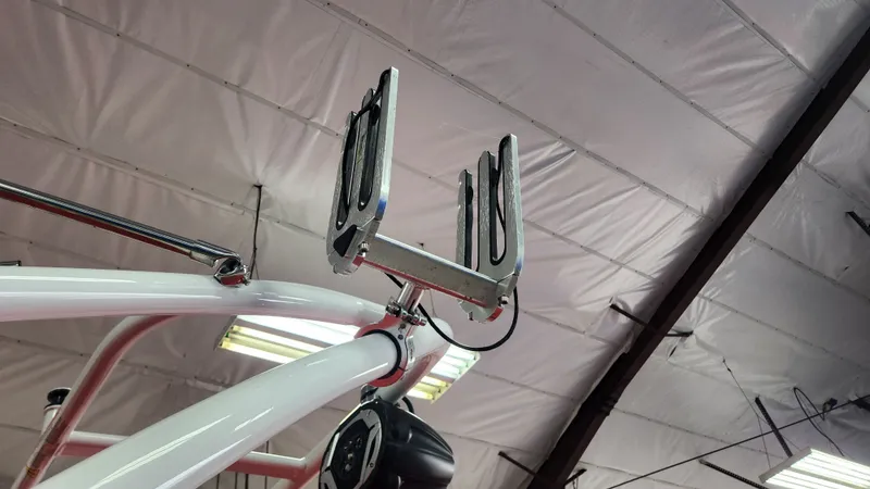 Slide: The Image of Four Winns HD 200 2018 - 14