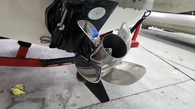 Slide: The Image of Four Winns HD 200 2018 - 6