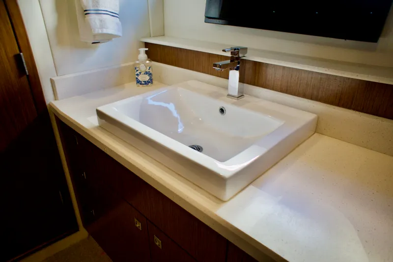 Slide: The Image of Cruisers 48 CANTIUS 2015 - 35