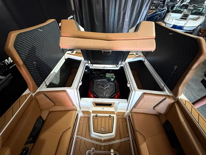 Slide: The Image of Nautique G23SUPER AIR 2026 - 13