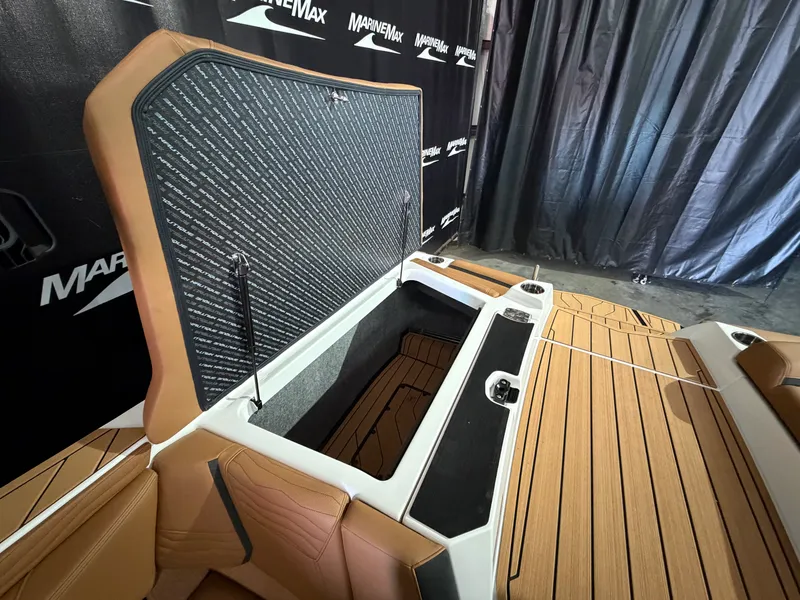 Slide: The Image of Nautique G23SUPER AIR 2026 - 19