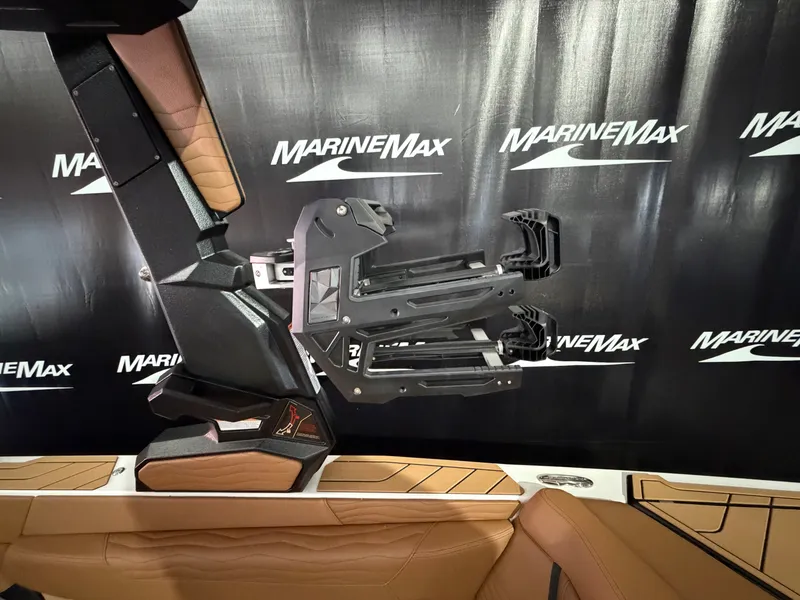 Slide: The Image of Nautique G23SUPER AIR 2026 - 23