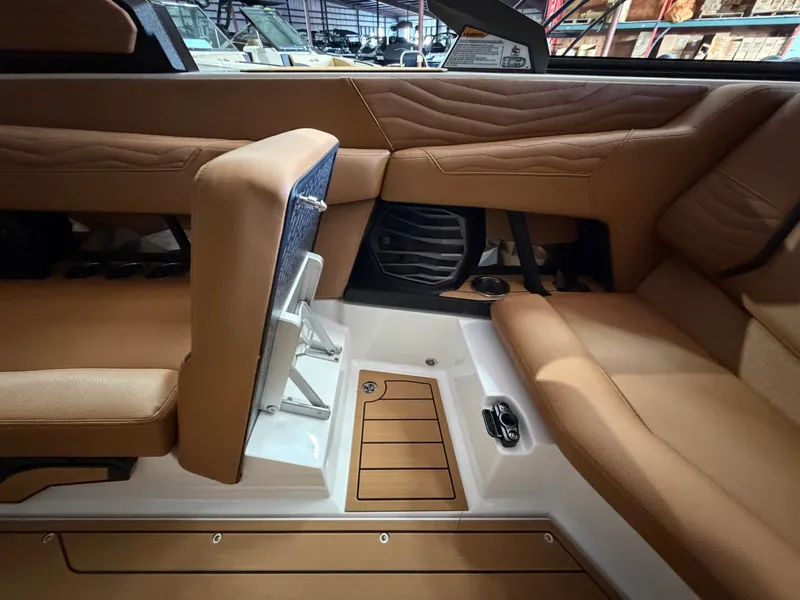 Slide: The Image of Nautique G23SUPER AIR 2026 - 37